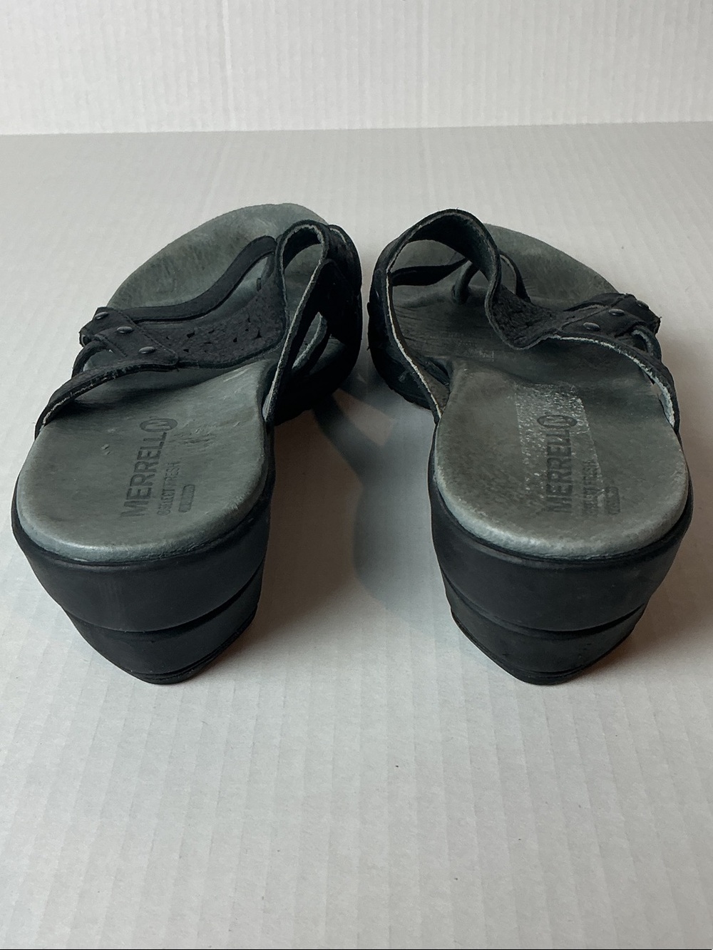 Merrell Black Toe-Post Leather Slide Sandals Sz 9 - Picture 3 of 7